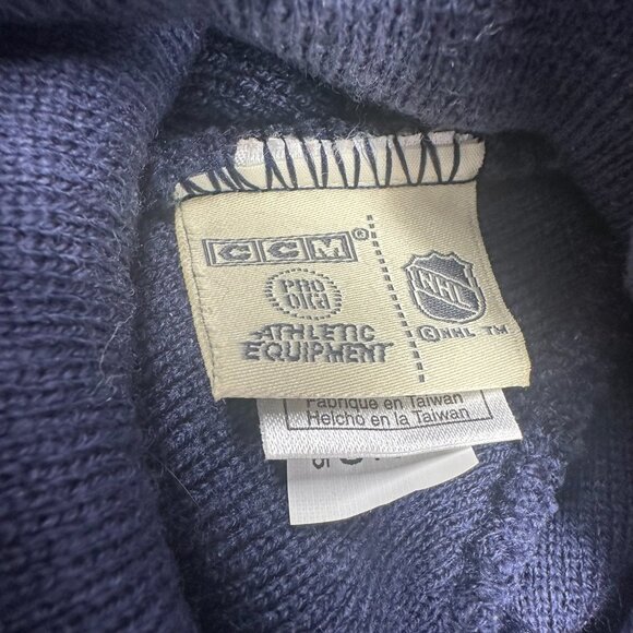 Montreal Canadiens Beanie - Picture 3 of 3